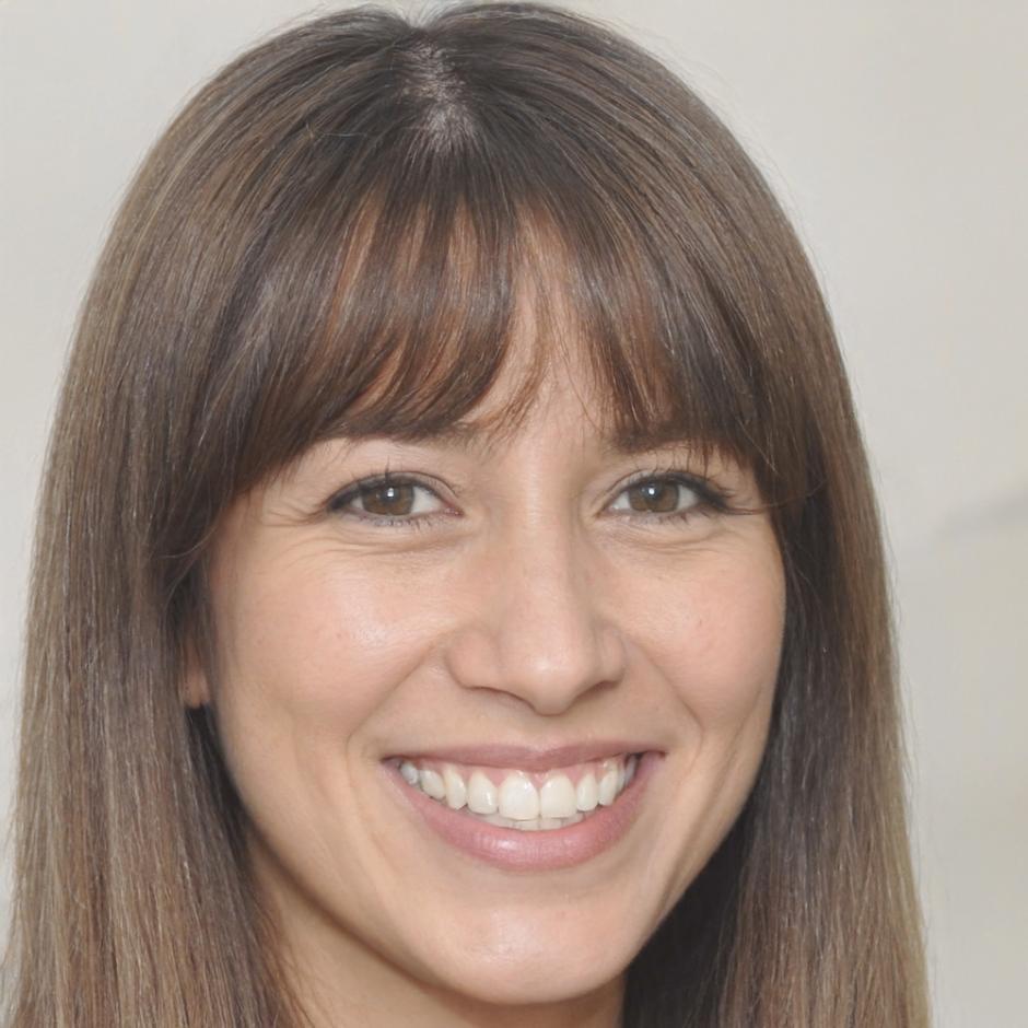 Sofia Martínez, maestra en cuidado de cutícula y preparación